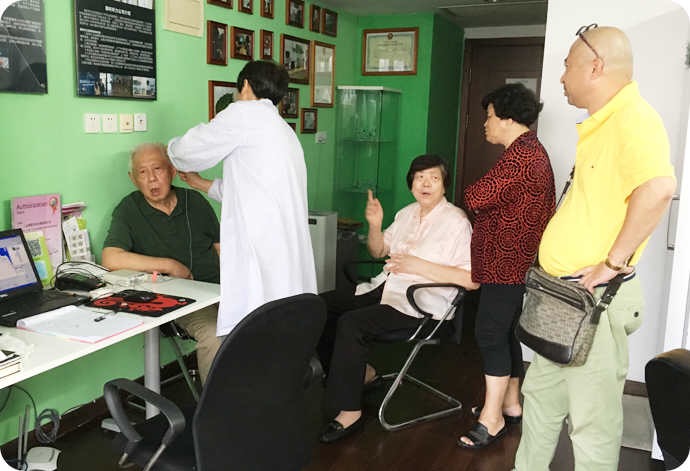 广州配西门子助听器惠听便宜又专业深得广州市民喜爱.